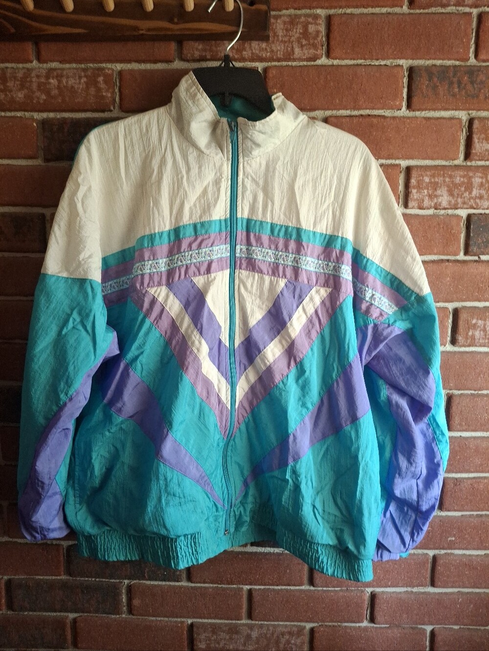 Vintage 90s Bold Spirit Windbreaker Size L
